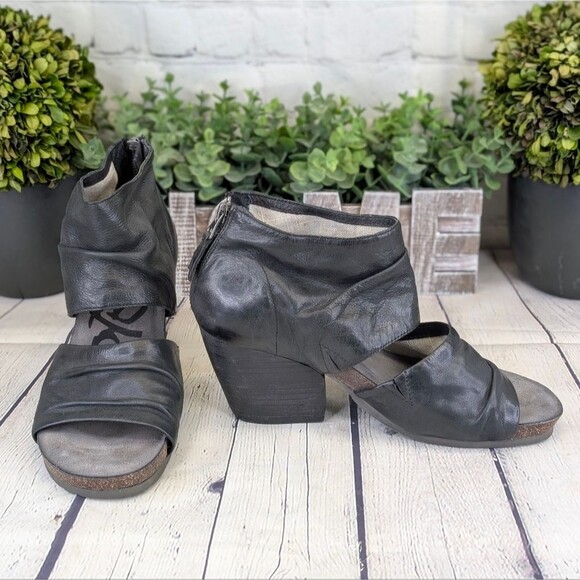 OTBT Patchouli Open Toe Bootie - Picture 2 of 9